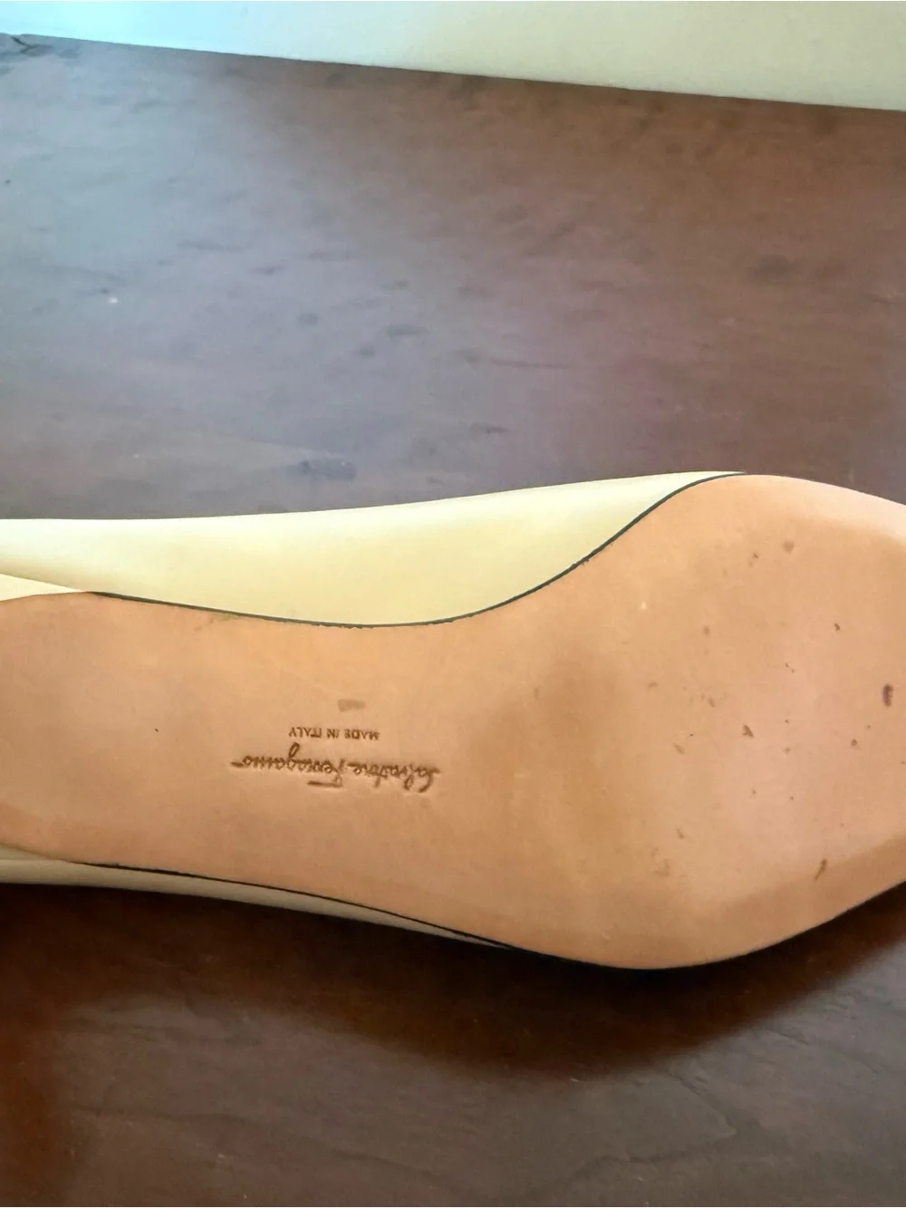 Salvatore Ferragamo Beige Leather Flats with Black Patent Toe - Picture 6 of 11